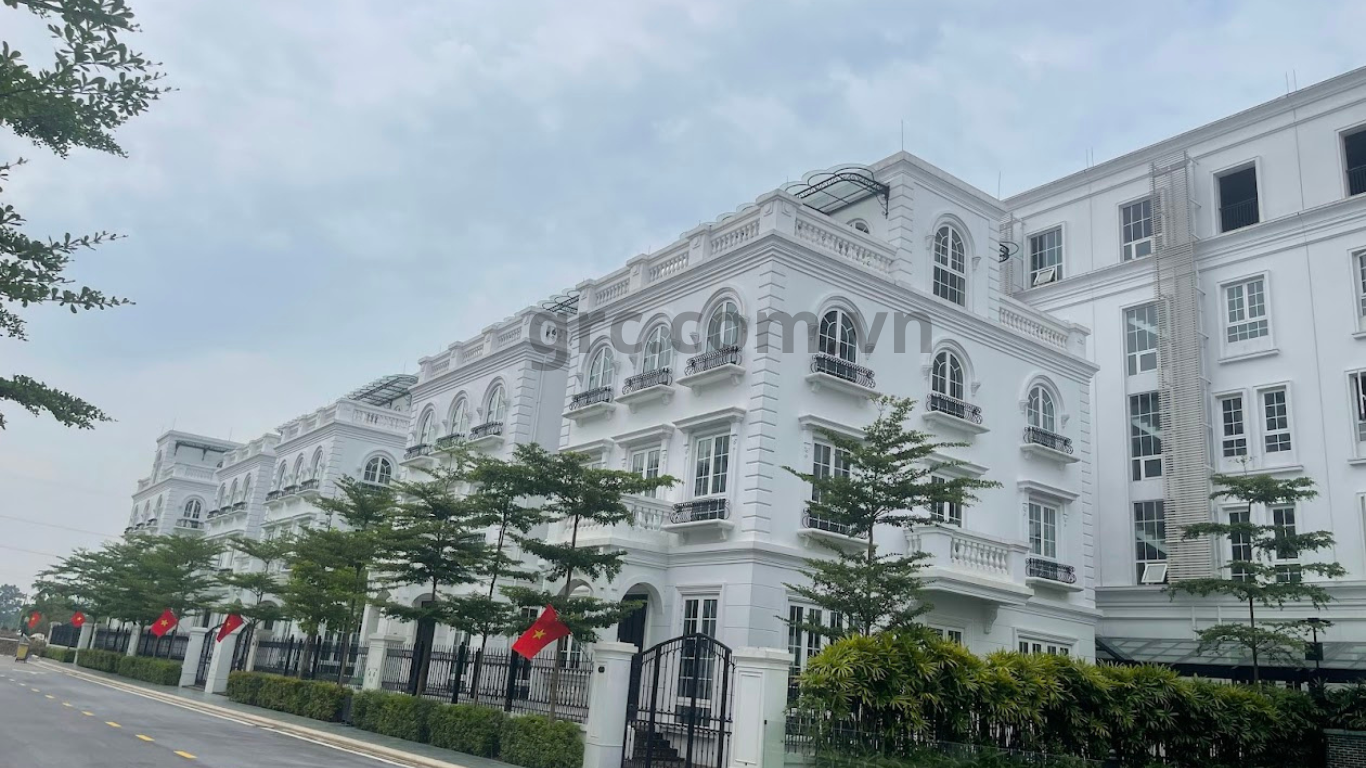 Lắp đặt sản phẩm đúc sẵn tại dự án Avenue Garden